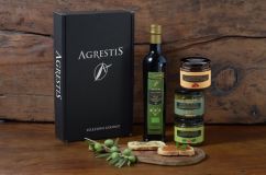 Cadeau box met biologische olijfolie en pesto