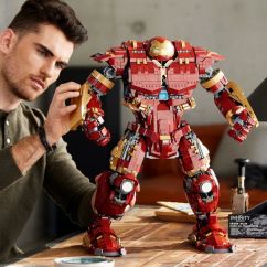 LEGO Marvel Hulkbuster